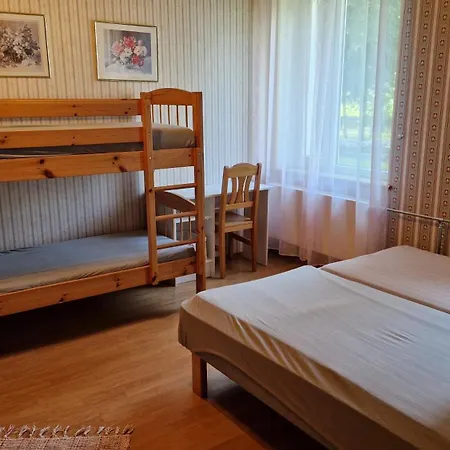 Pueha Guesthouse Gasthuis Puha