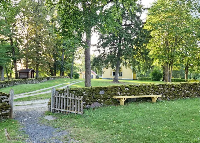 Pueha Guesthouse * Puha